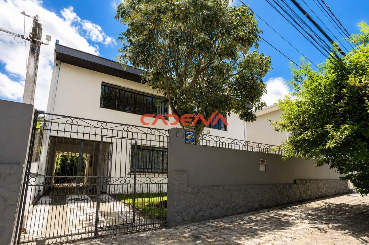 Casa à venda no Jardim Botânico: 