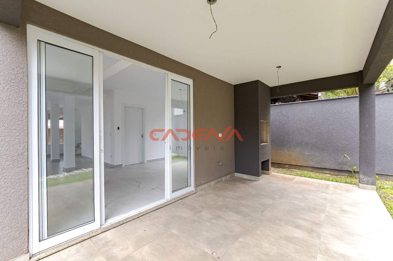 Casa em condomínio fechado à venda no Santa Felicidade: 