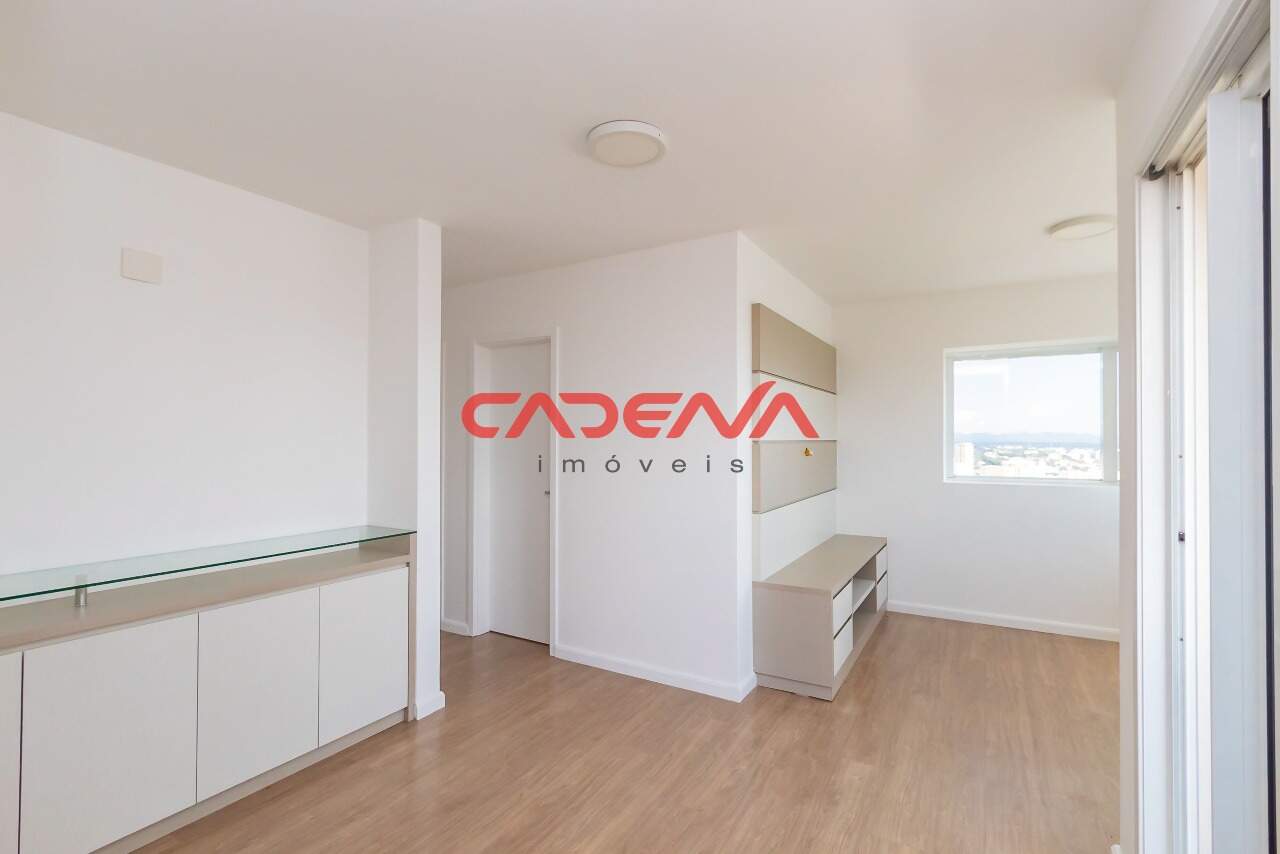 Apartamento para aluguel no Centro Cívico: 