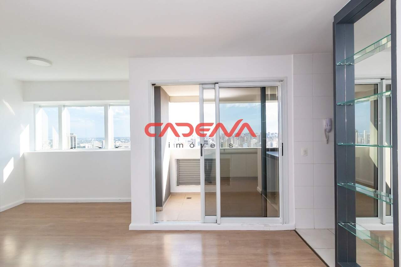 Apartamento para aluguel no Centro Cívico: 