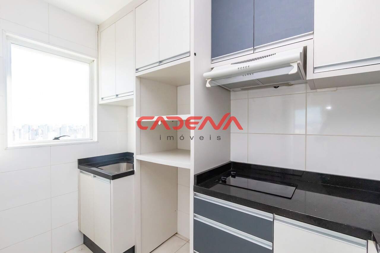 Apartamento para aluguel no Centro Cívico: 