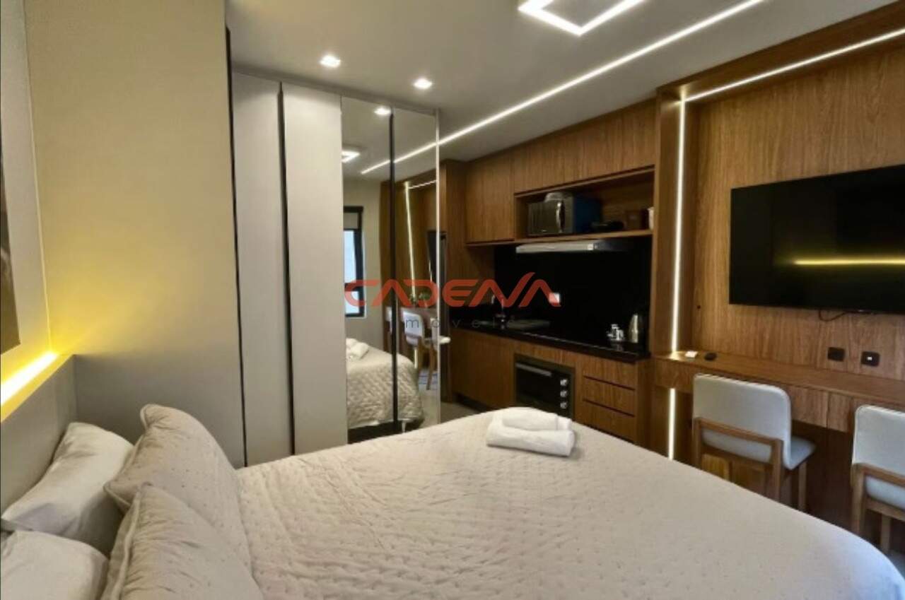 Studio para aluguel no Centro: 