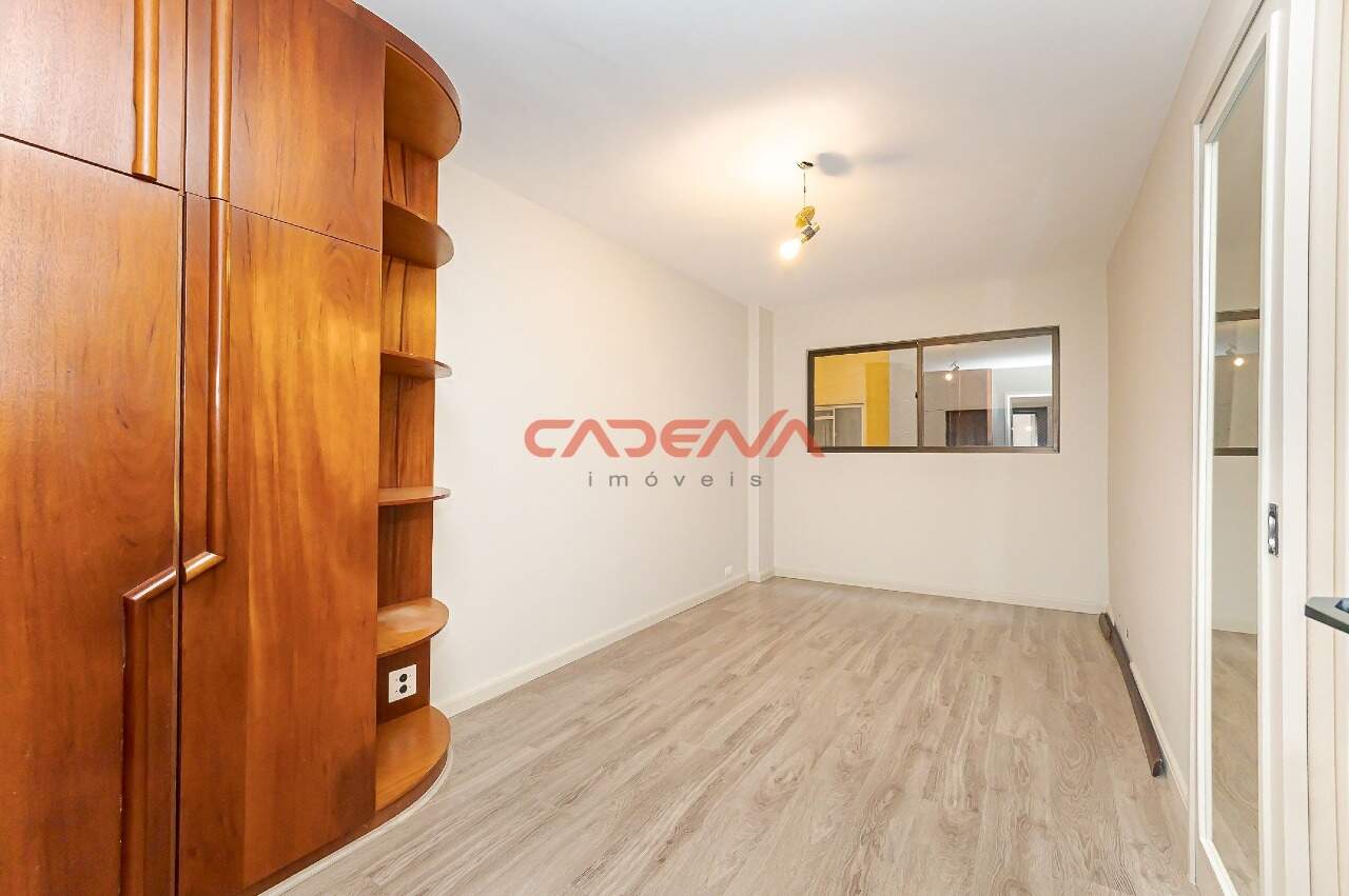 Apartamento à venda no Cristo Rei: 