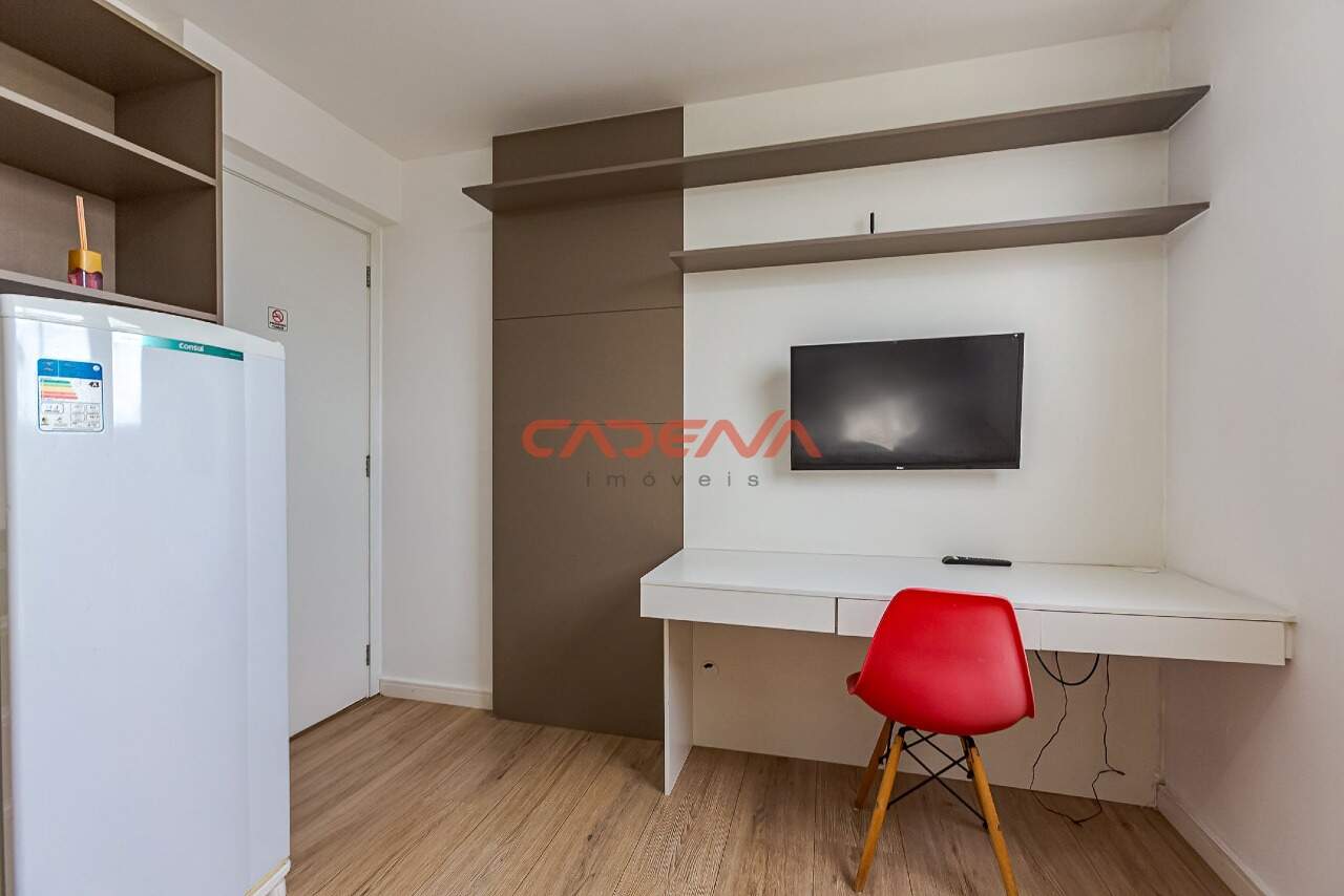Studio para aluguel no Rebouças: 