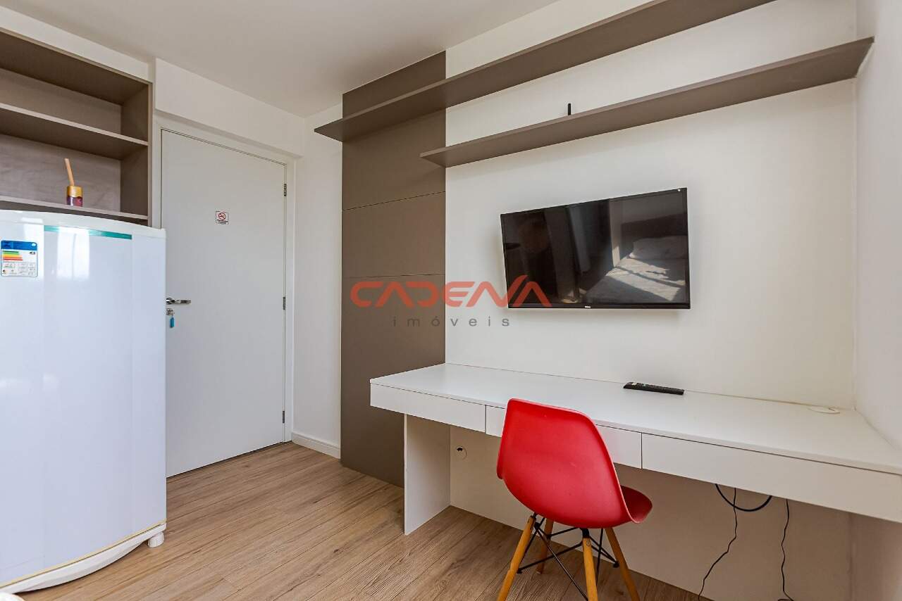 Studio para aluguel no Rebouças: 