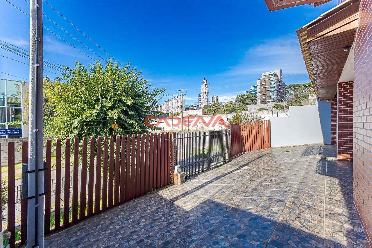 Casa à venda no Campina do Siqueira: