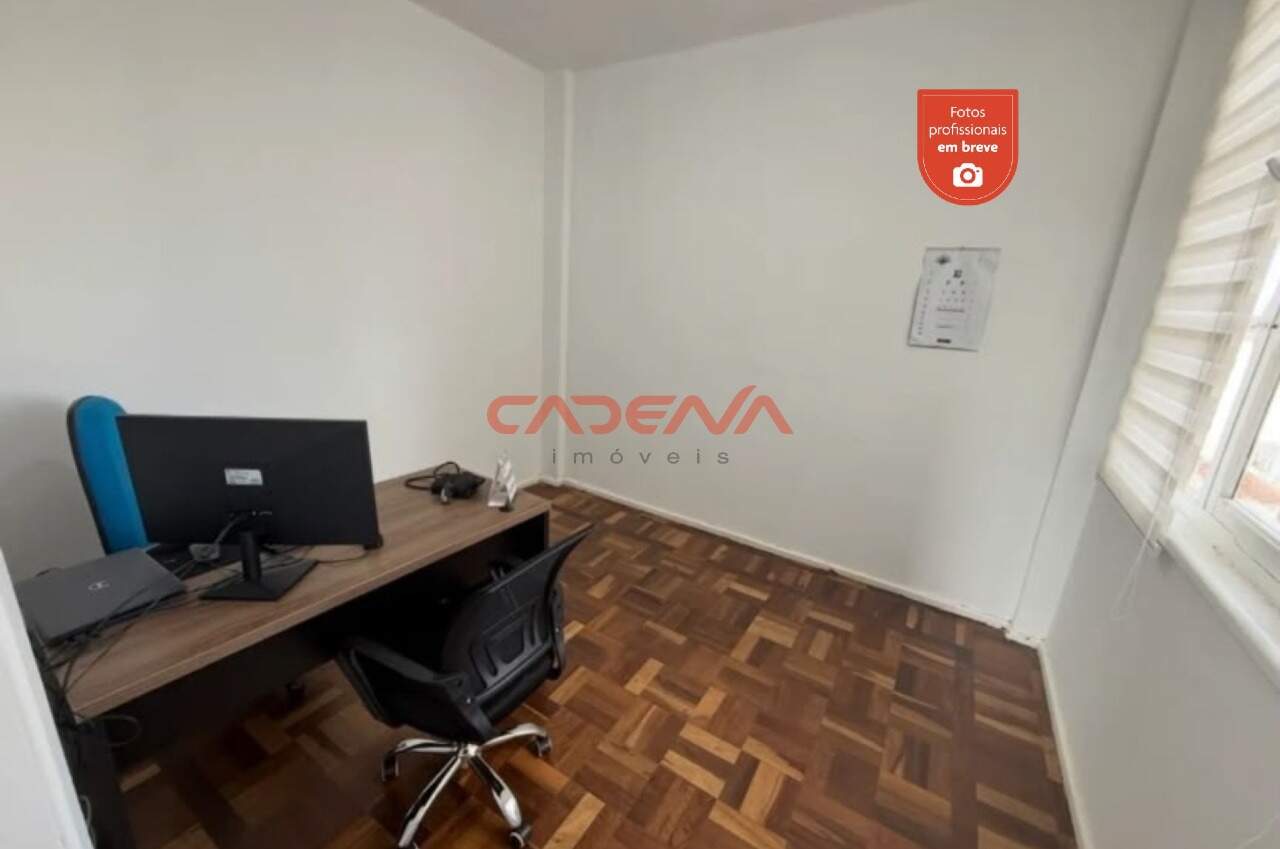Sala à venda no Centro: 