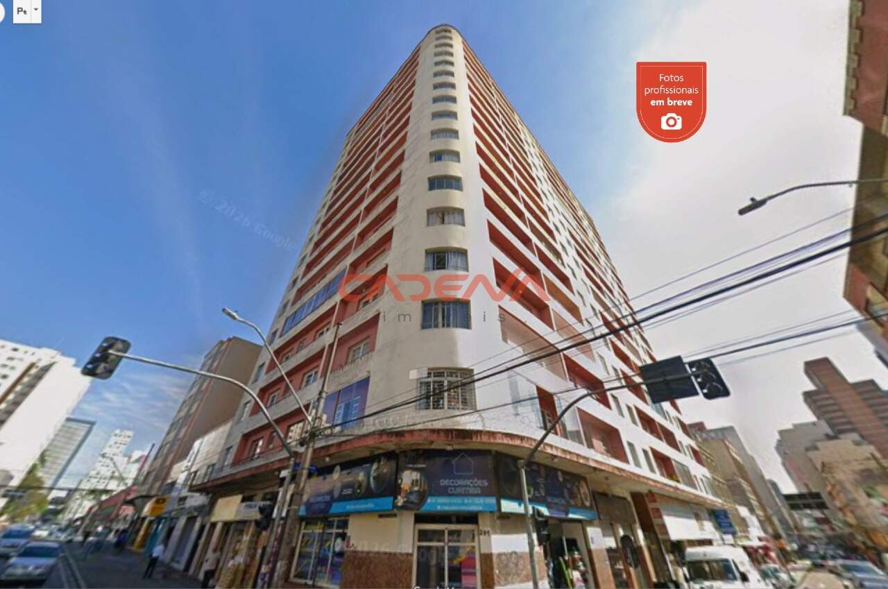 Sala à venda no Centro: 