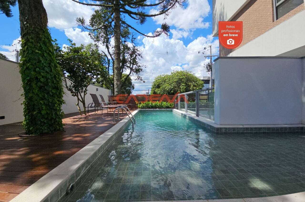 Apartamento à venda no Mercês: