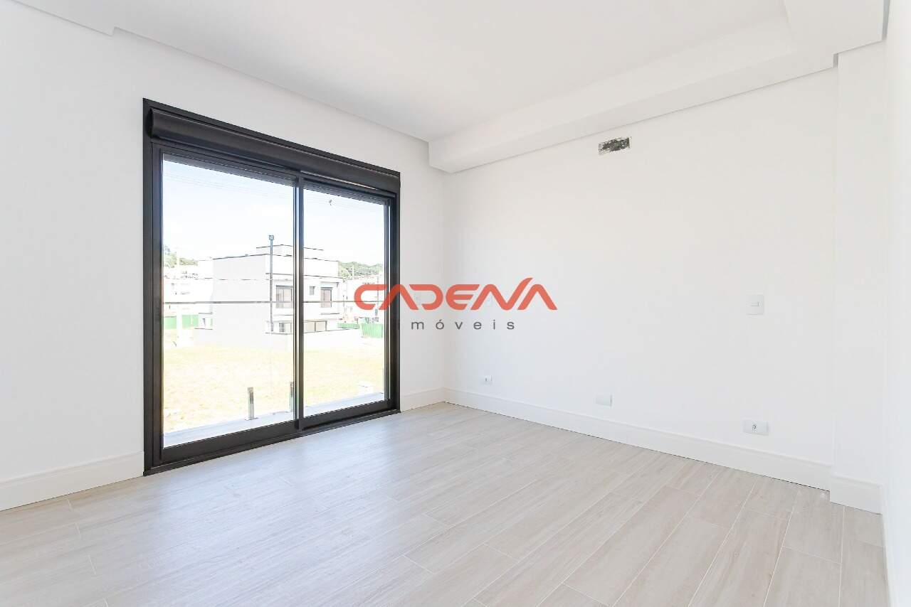 Casa à venda no Santa Cândida: