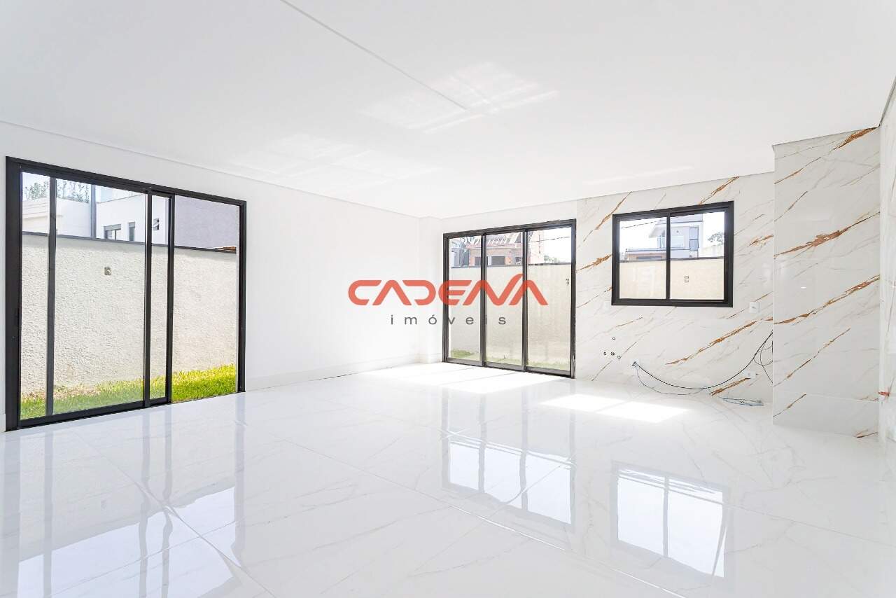 Casa à venda no Santa Cândida: