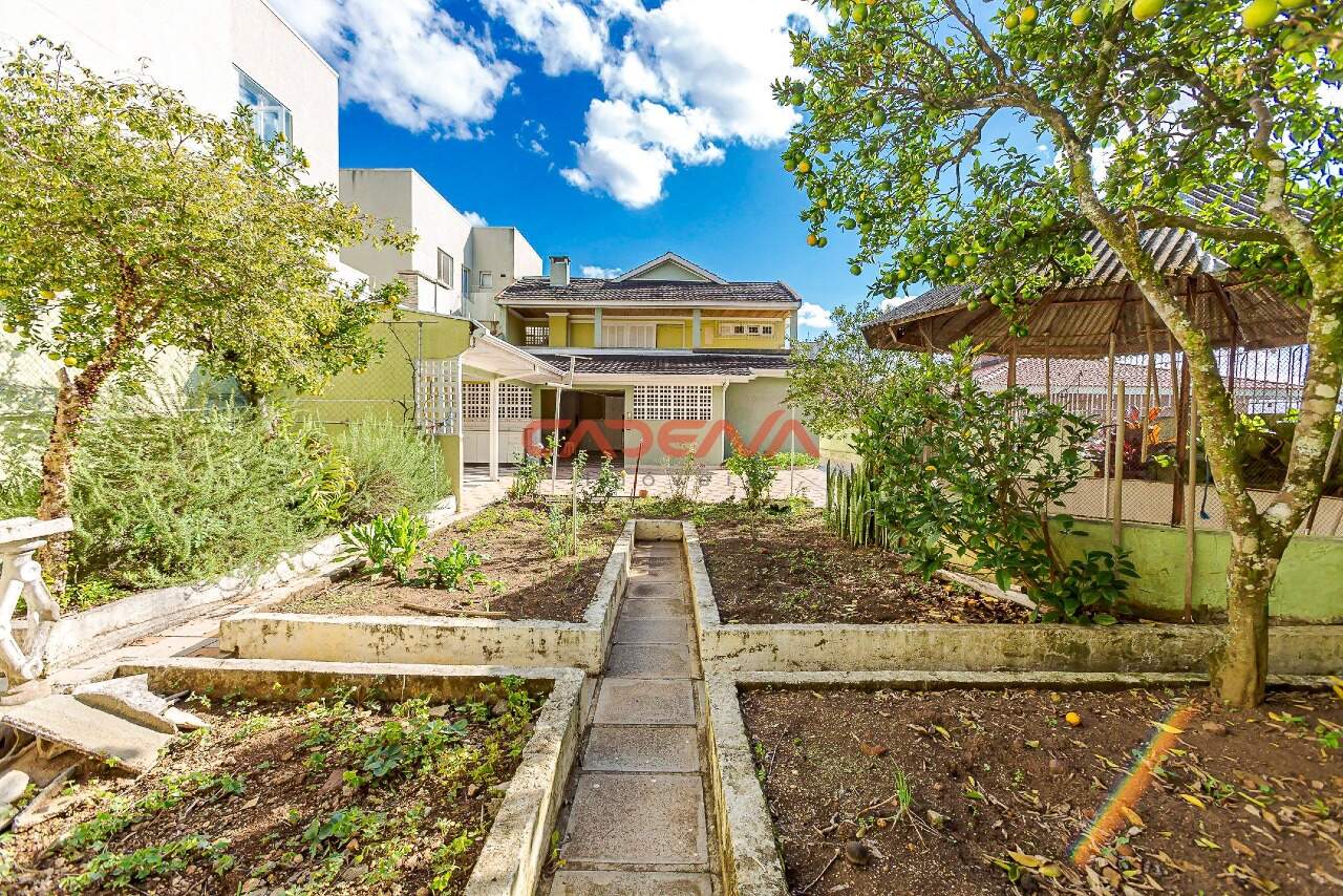 Casa para aluguel no Santa Quitéria: 