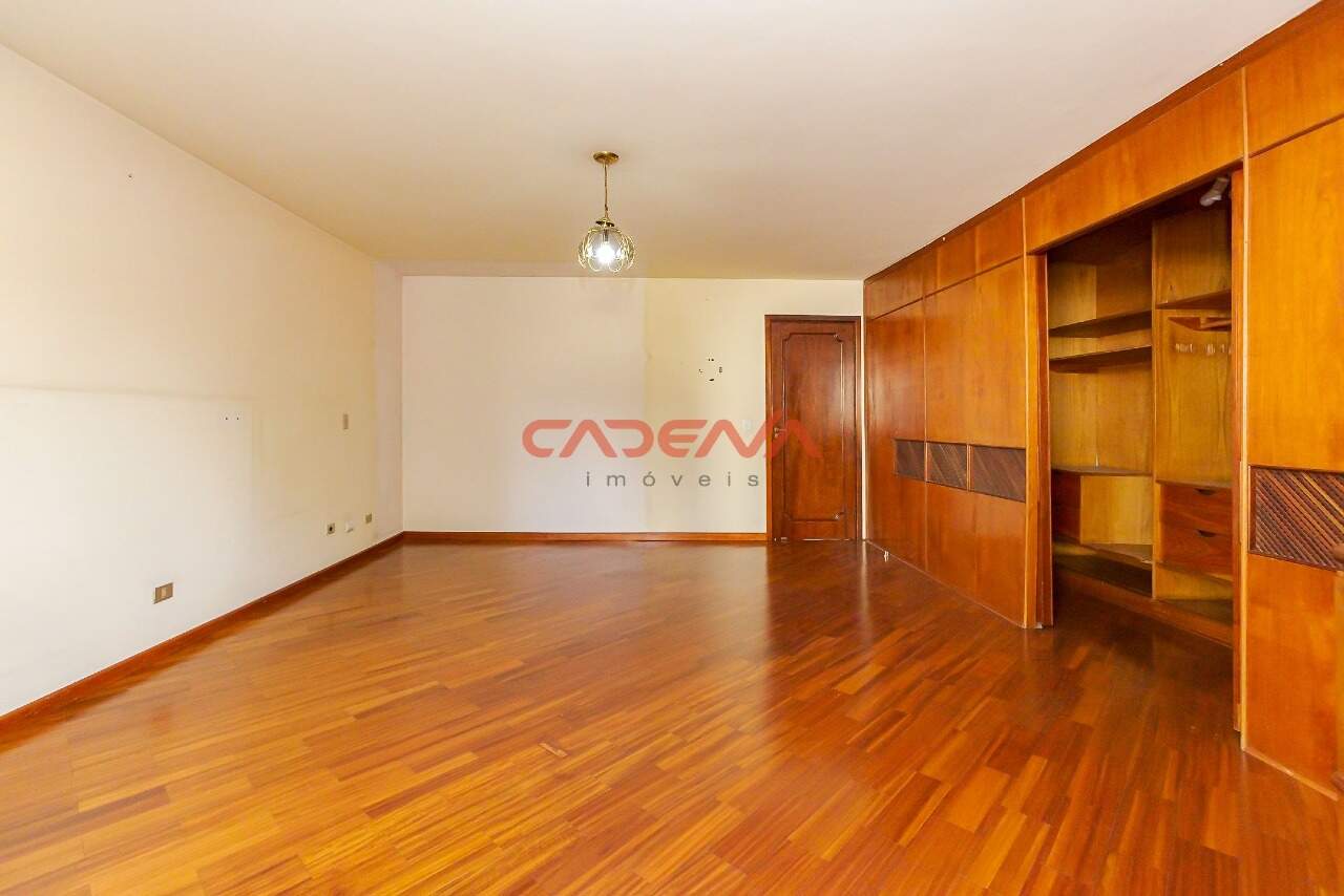 Casa para aluguel no Santa Quitéria: 