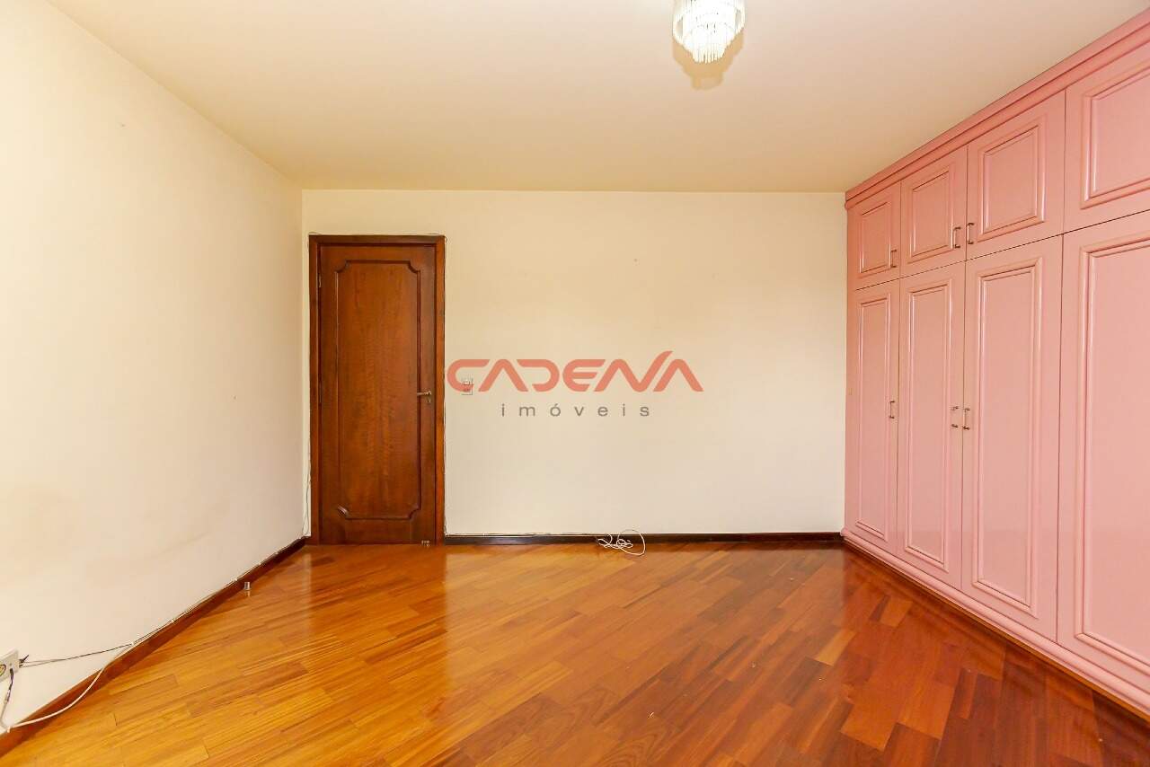 Casa para aluguel no Santa Quitéria: 