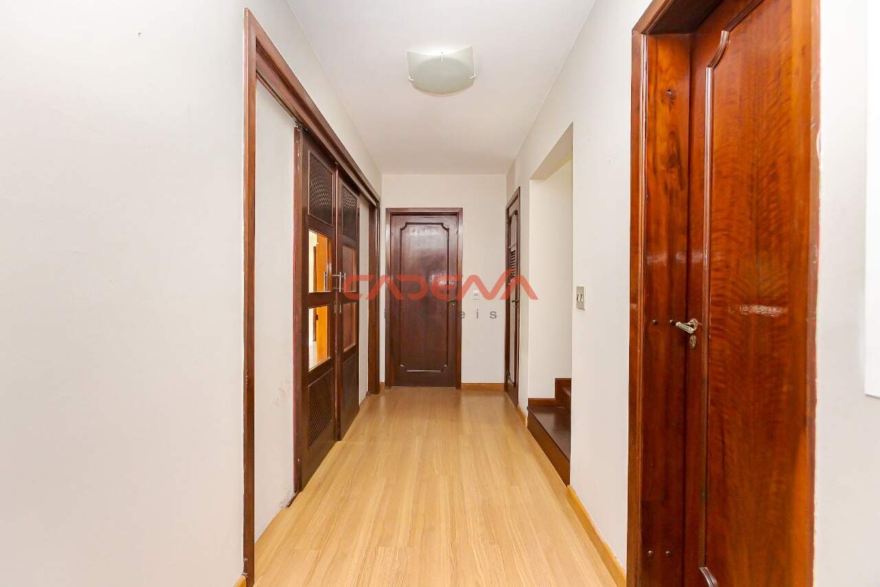 Casa para aluguel no Santa Quitéria: 