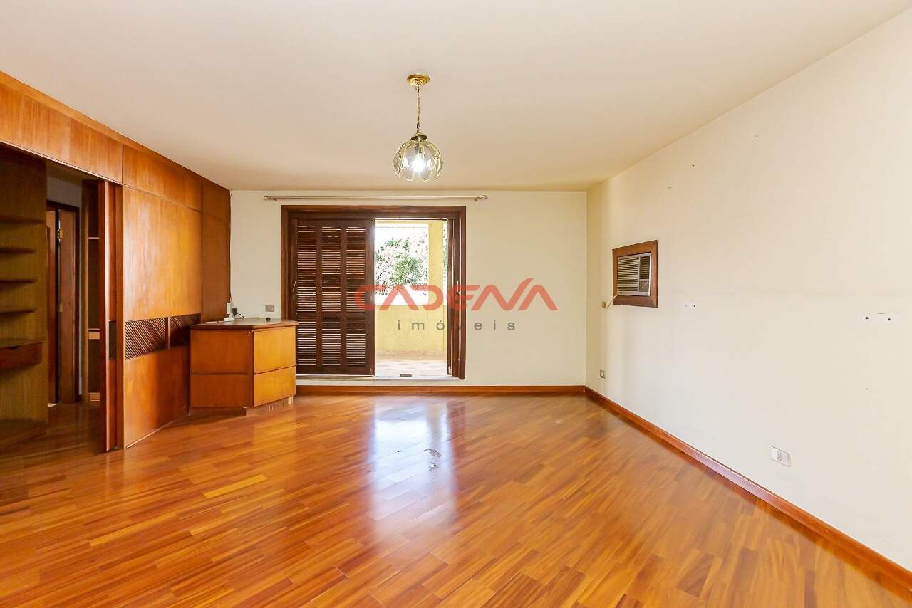 Casa para aluguel no Santa Quitéria: 