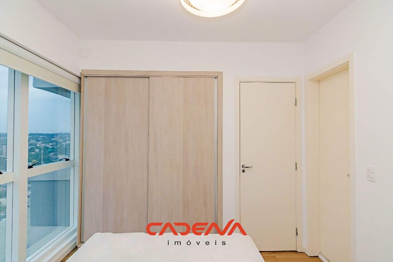 Apartamento para aluguel no Centro Cívico: 
