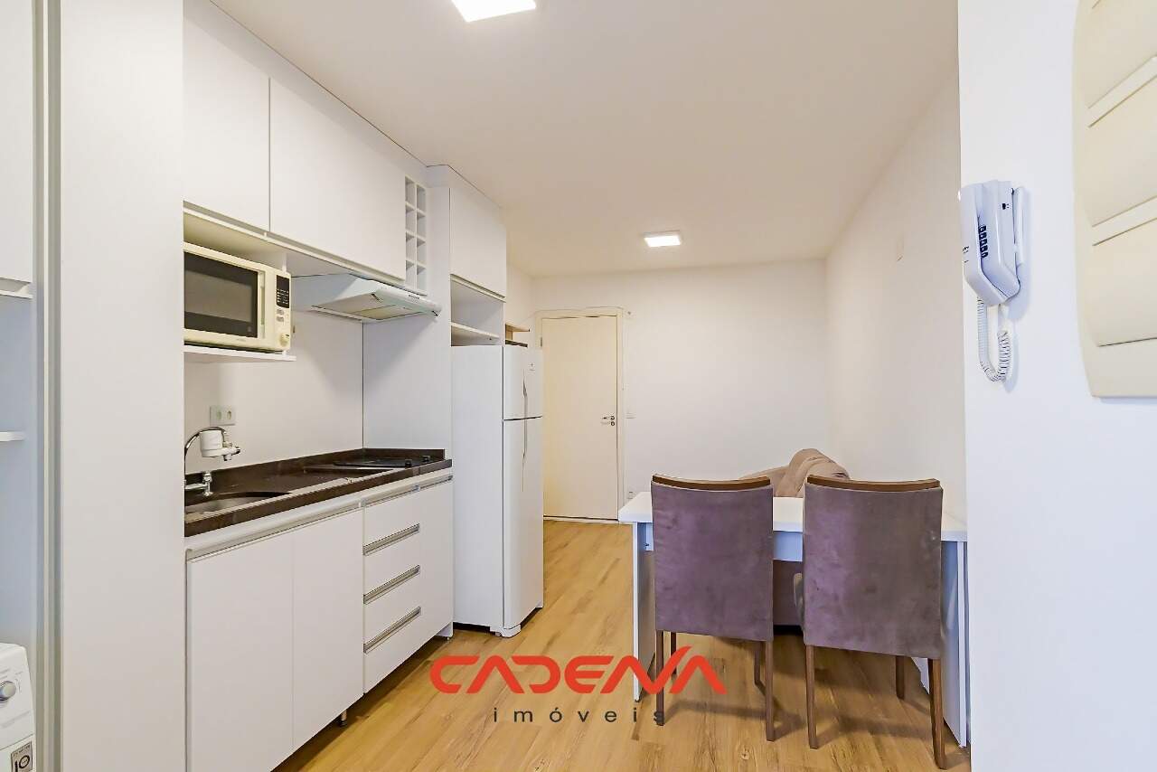 Apartamento para aluguel no Centro Cívico: 