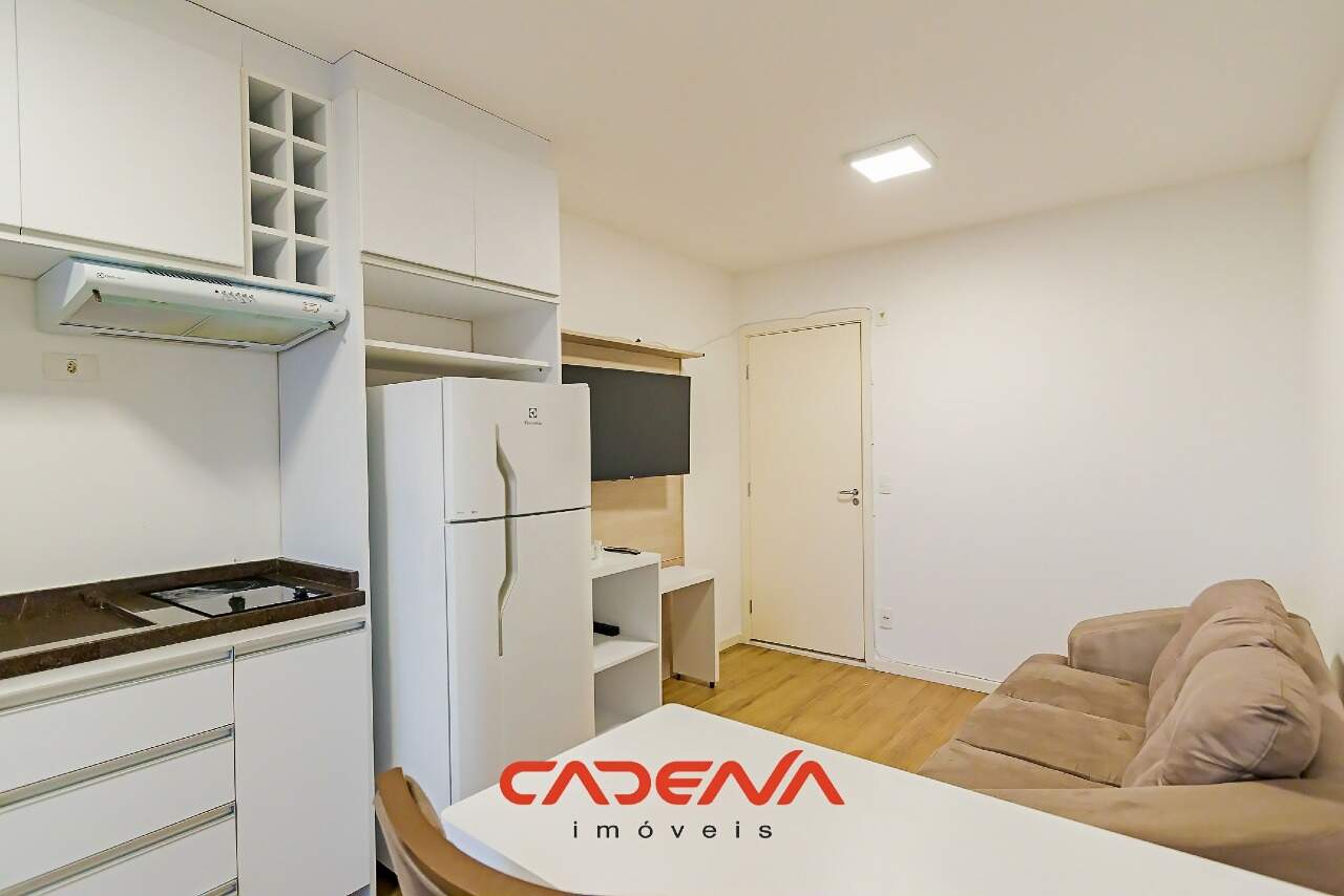 Apartamento para aluguel no Centro Cívico: 