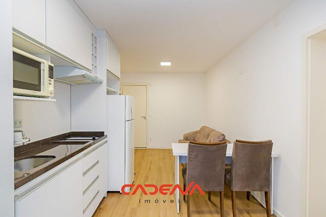 Apartamento para aluguel no Centro Cívico: 