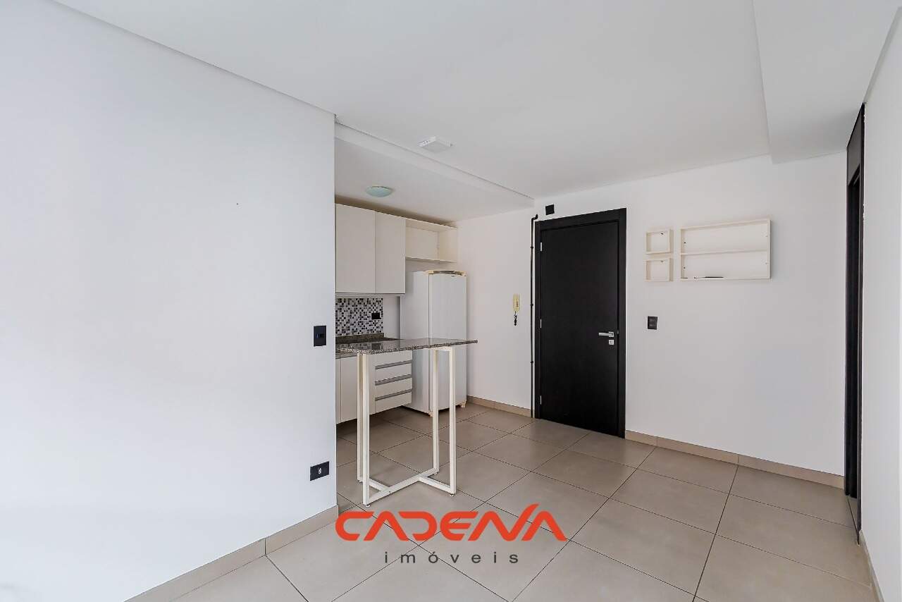 Apartamento para aluguel no Prado Velho: 
