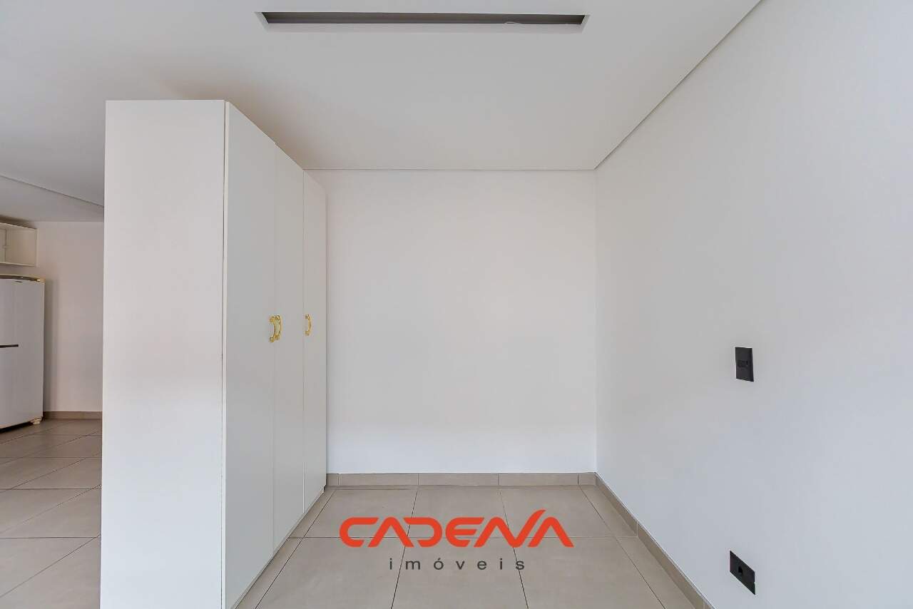 Apartamento para aluguel no Prado Velho: 