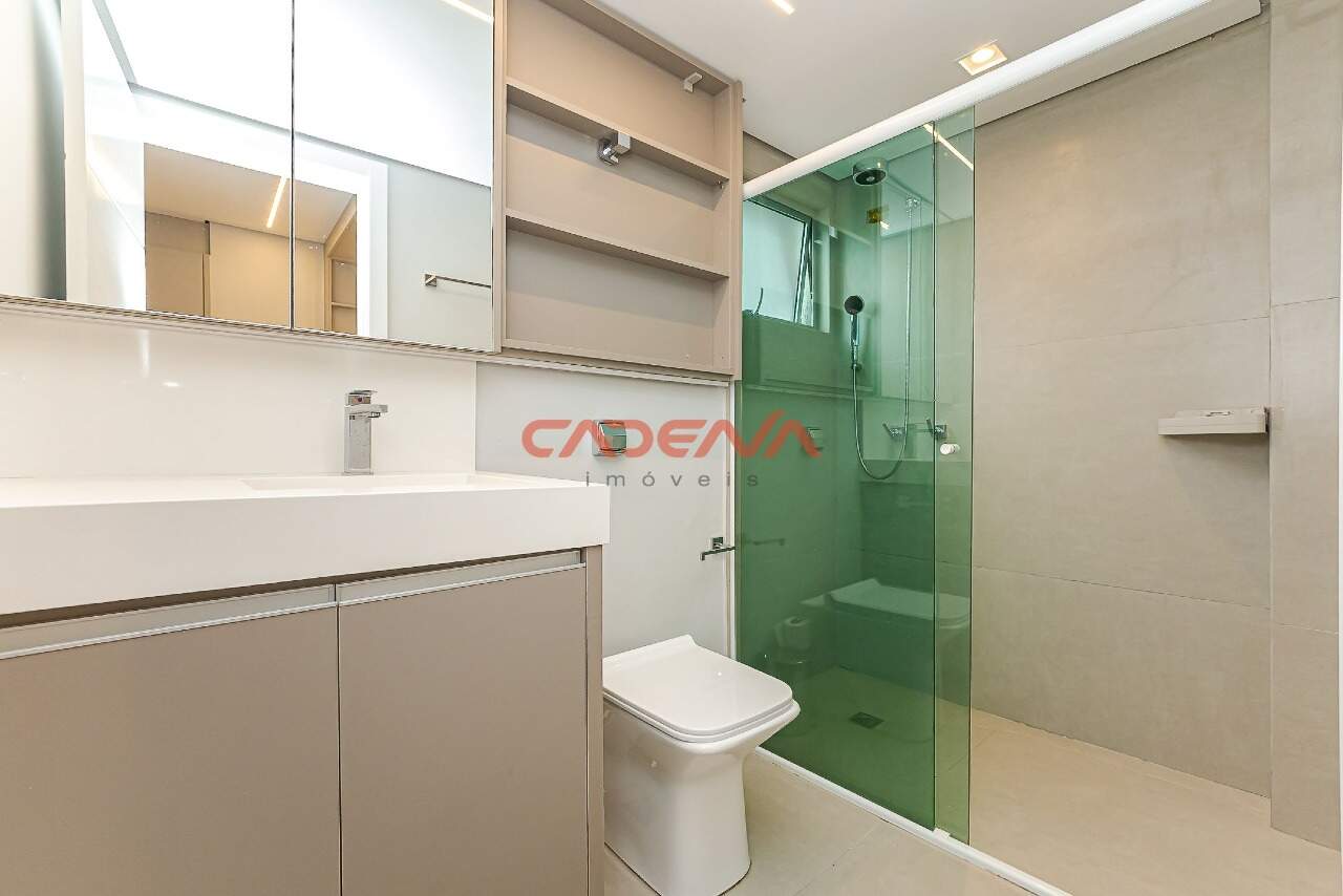 Apartamento para aluguel no Batel: 
