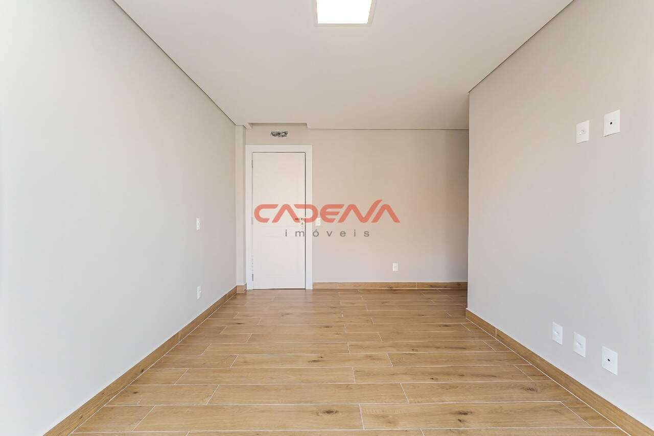 Casa em condomínio fechado à venda no Pinheirinho: 