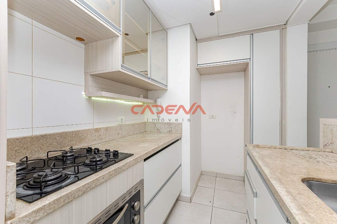 Apartamento para aluguel no Capão Raso: 