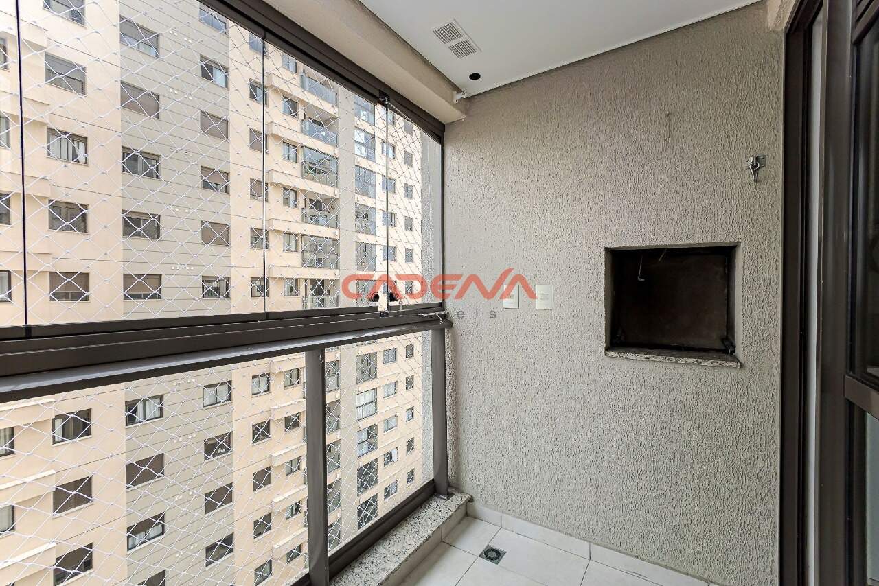 Apartamento para aluguel no Capão Raso: 