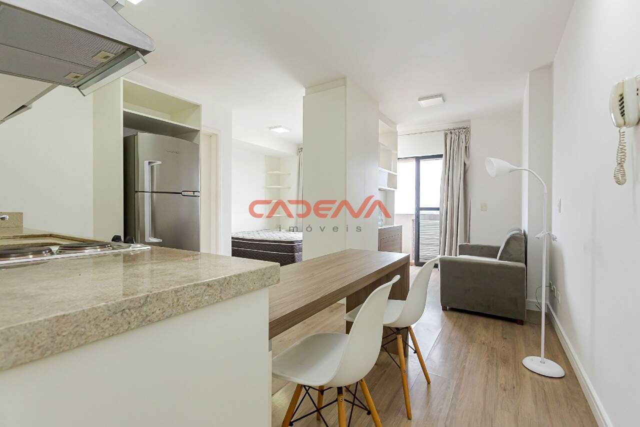 Studio para aluguel no Centro: 