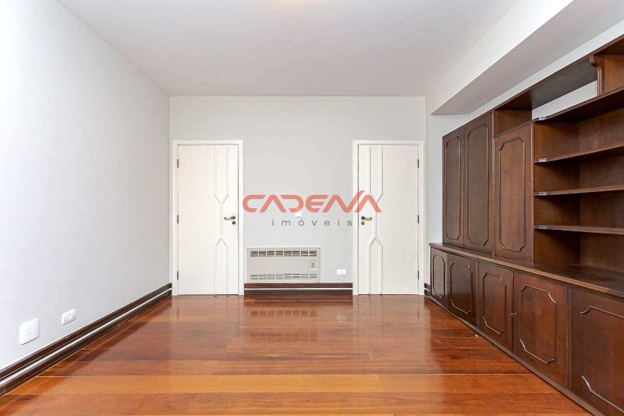 Apartamento à venda no Água Verde: 