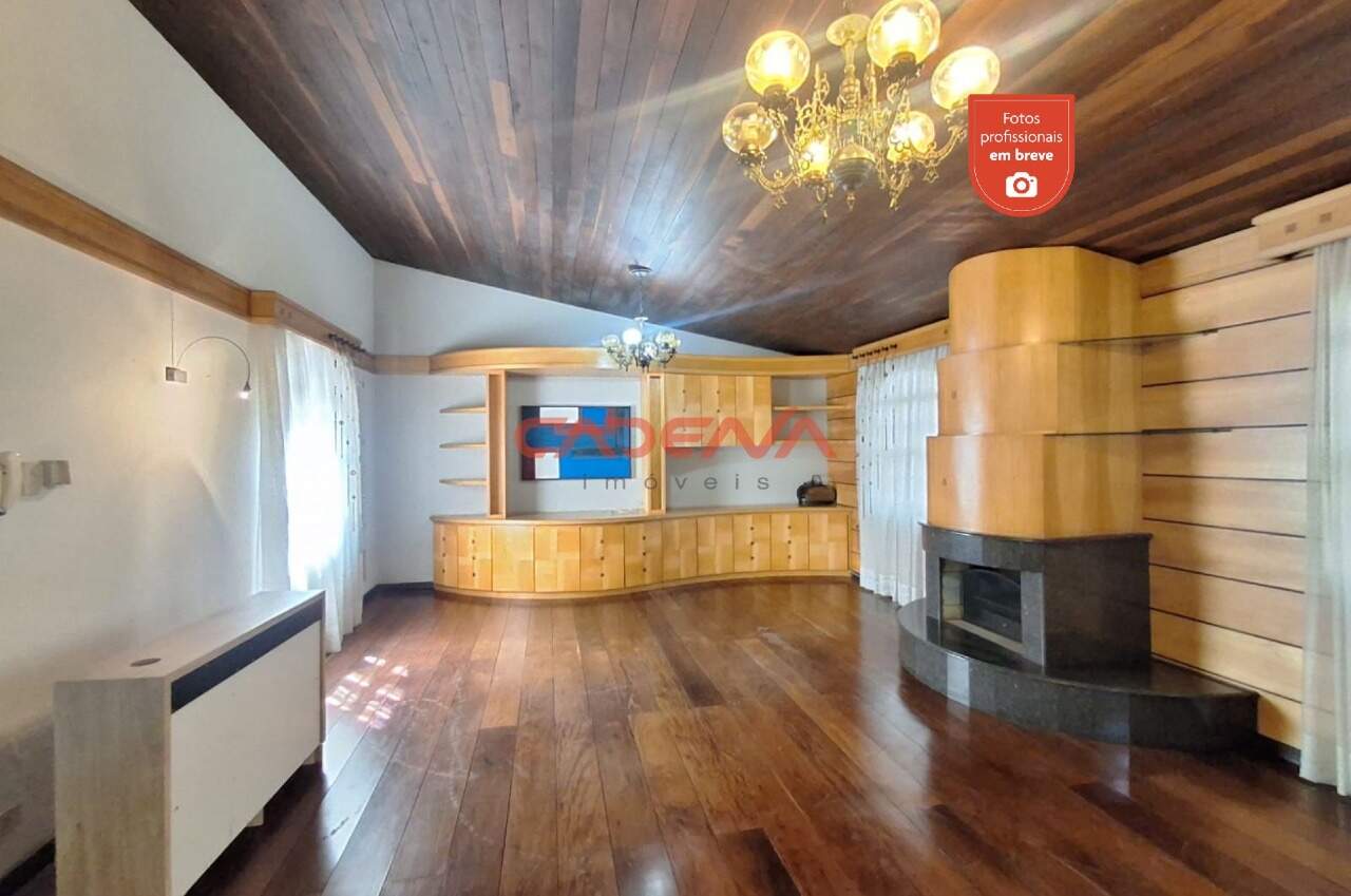 Casa comercial para aluguel no Água Verde: 
