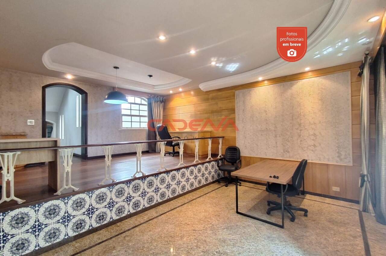 Casa comercial para aluguel no Água Verde: 