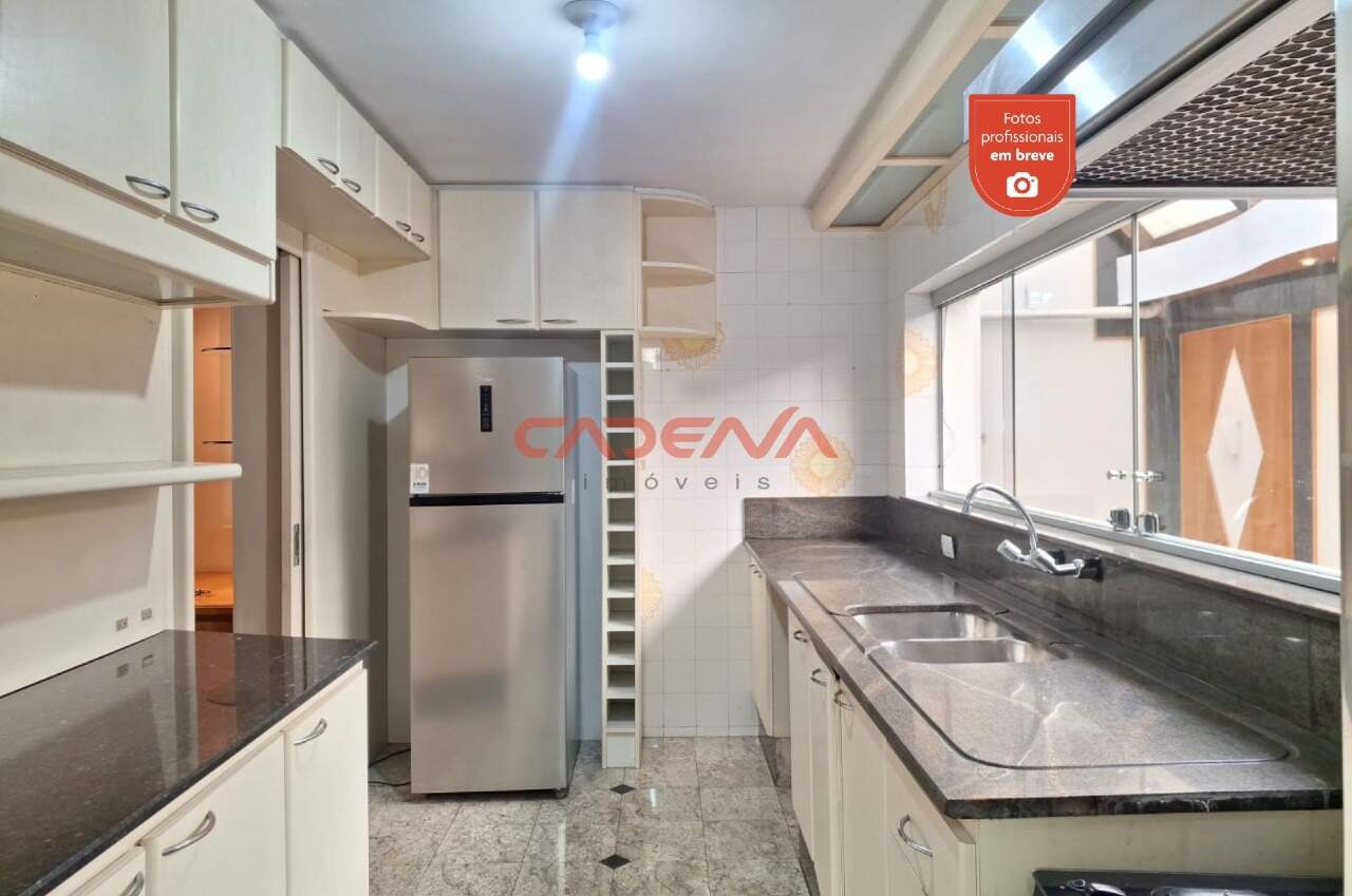 Casa comercial para aluguel no Água Verde: 