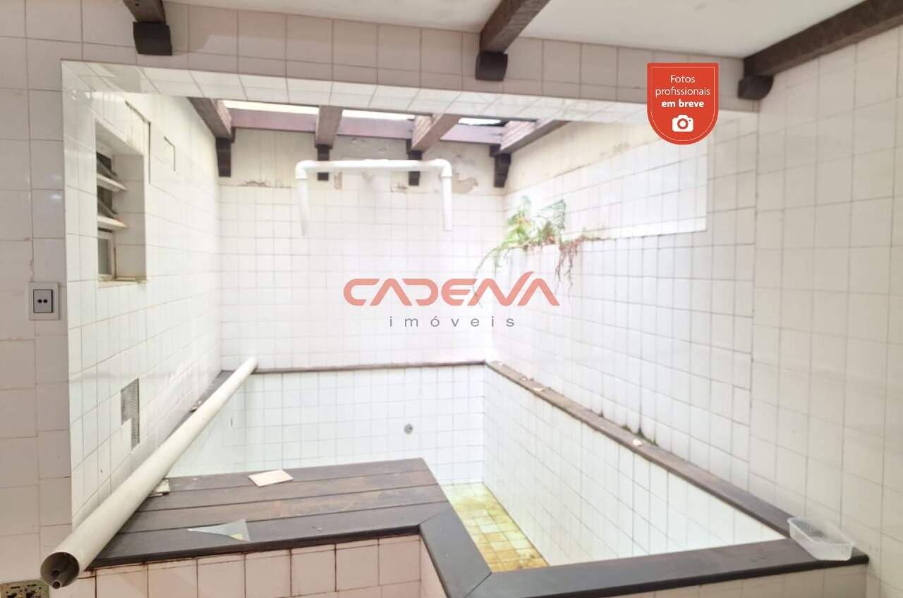 Casa comercial para aluguel no Água Verde: 