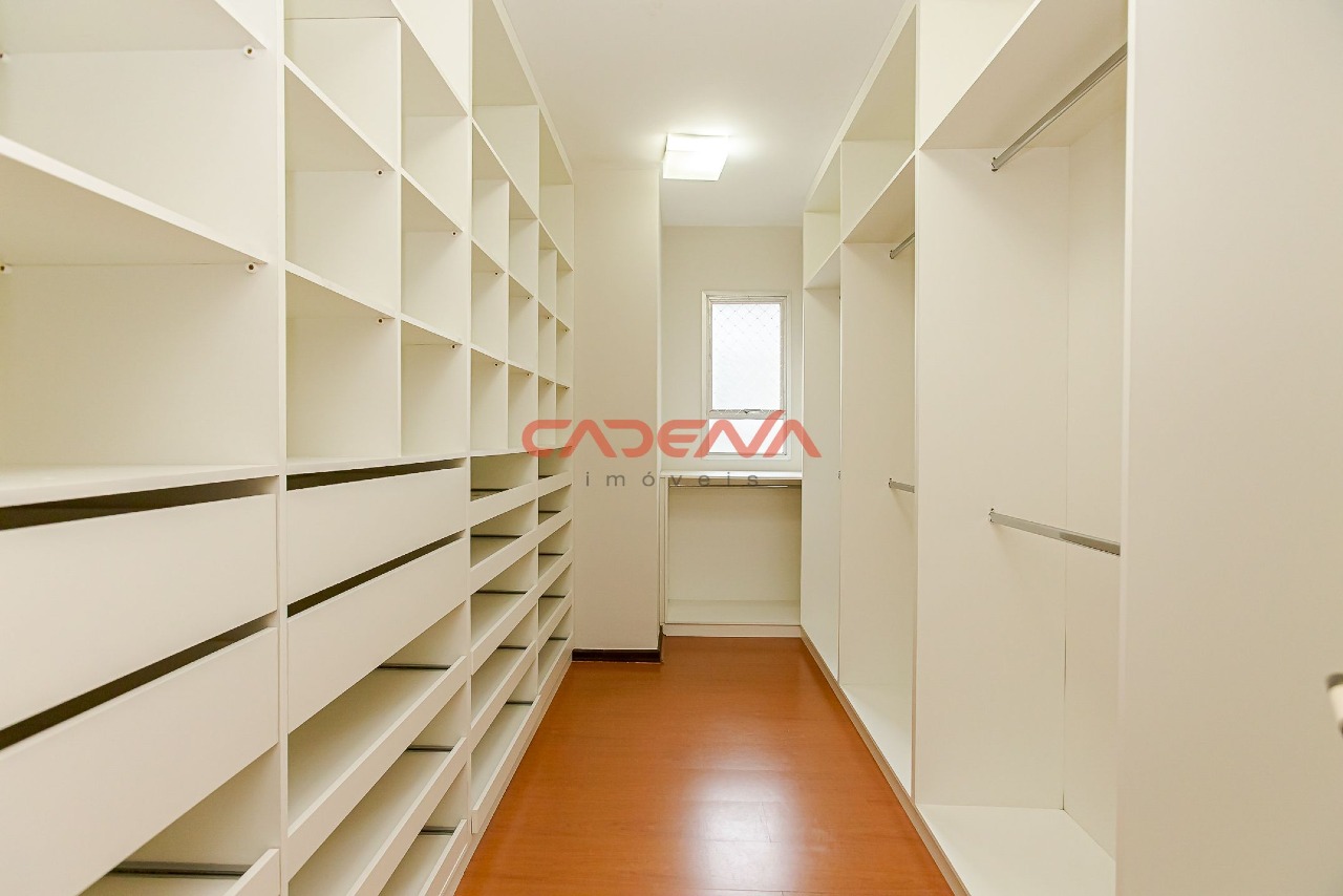 Apartamento para aluguel no Água Verde: 