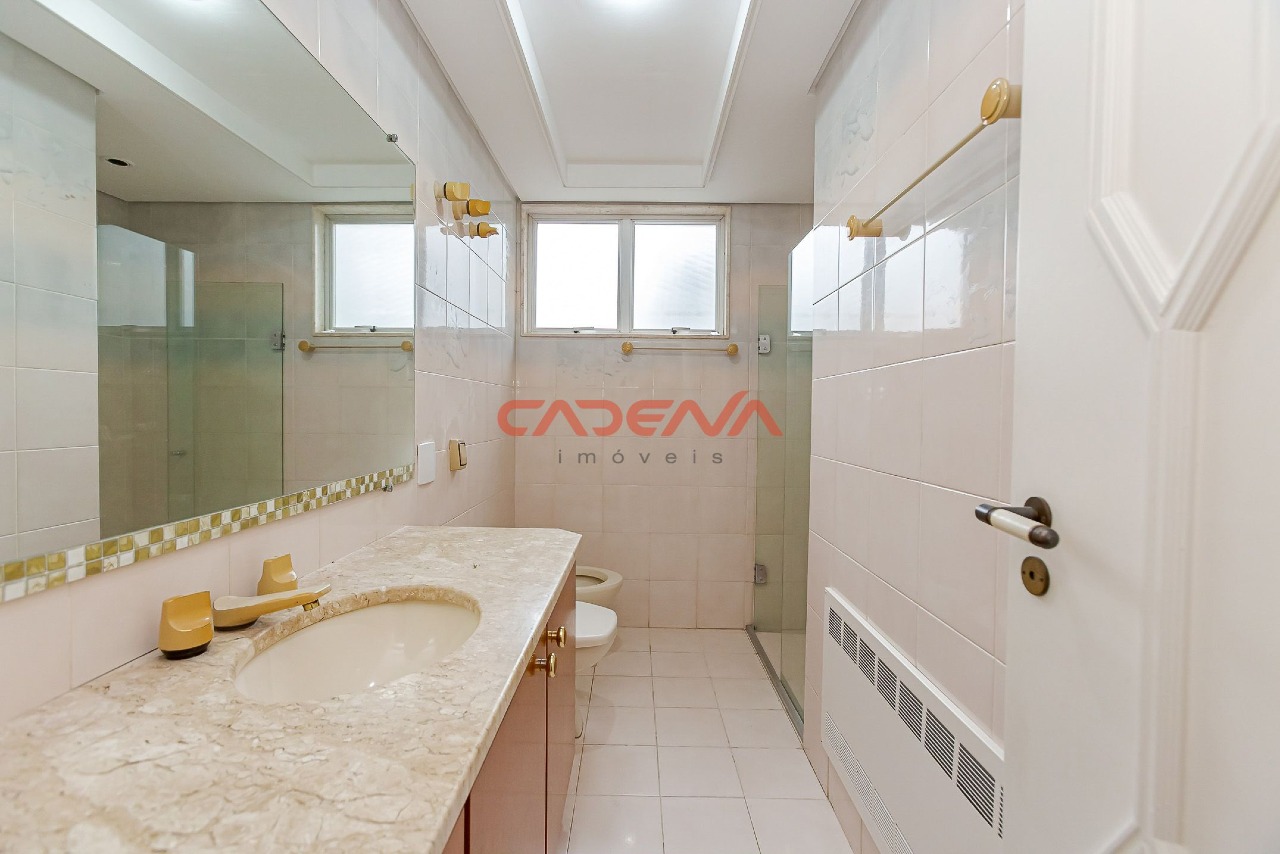 Apartamento para aluguel no Água Verde: 