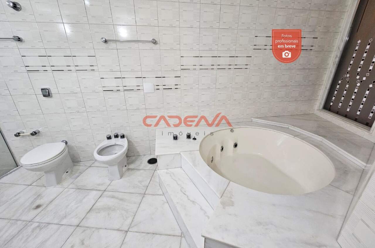 Apartamento para aluguel no Água Verde: 