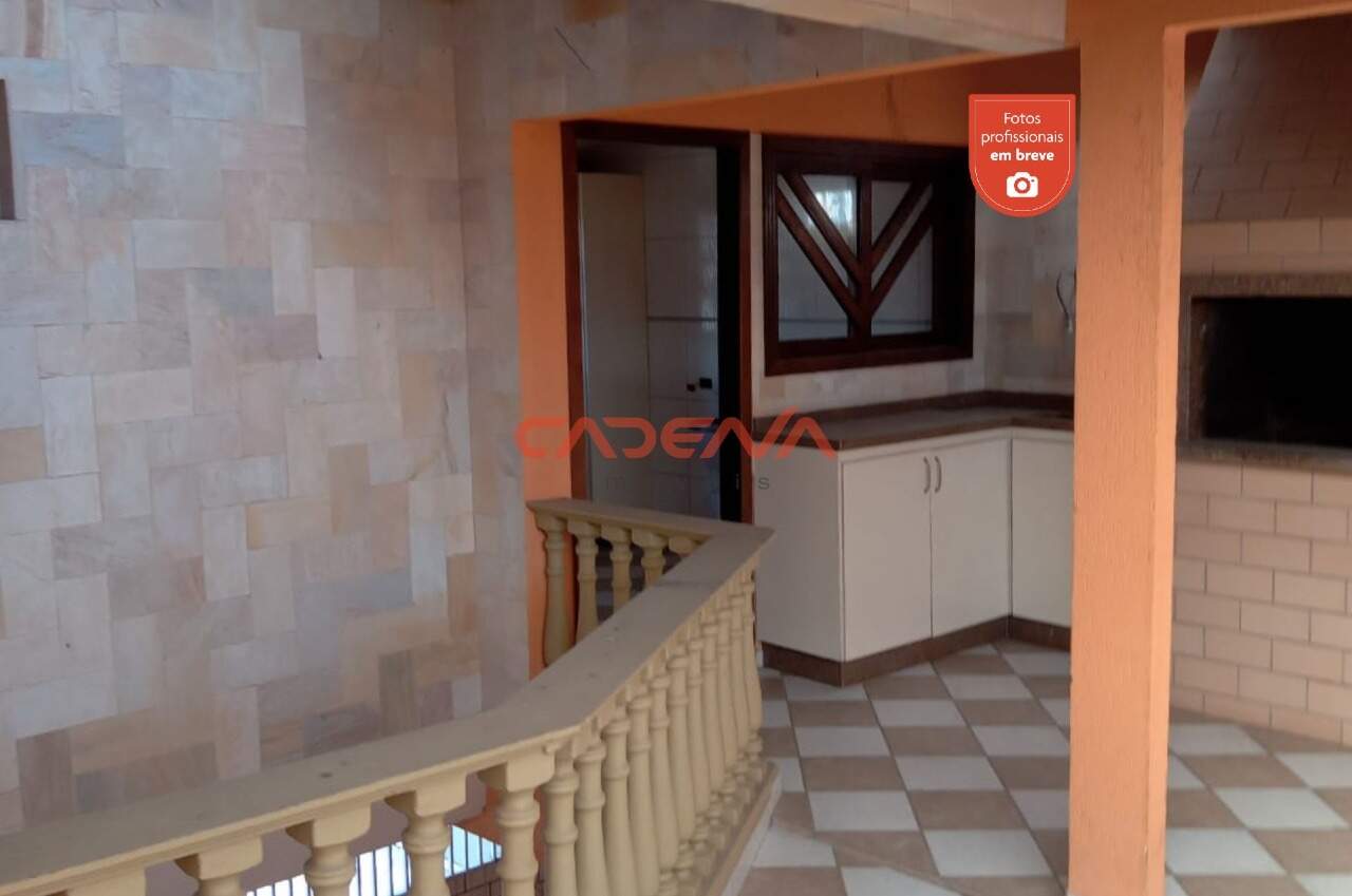 Casa à venda no Capão Raso: 
