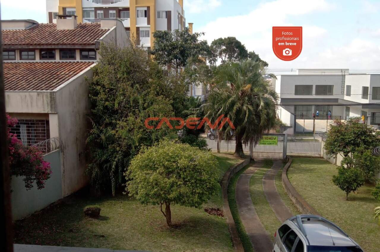 Casa à venda no Capão Raso: 