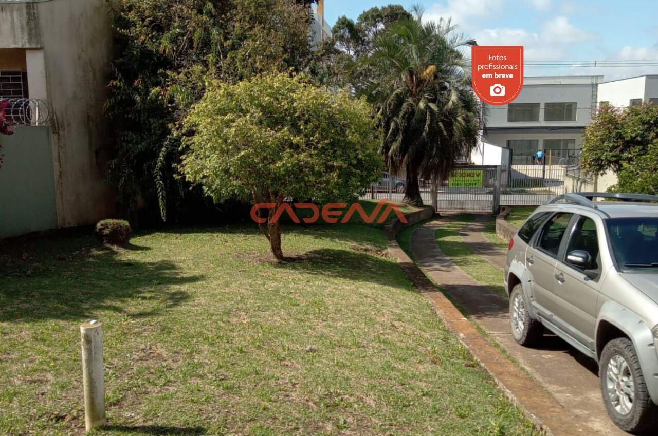 Casa à venda no Capão Raso: 
