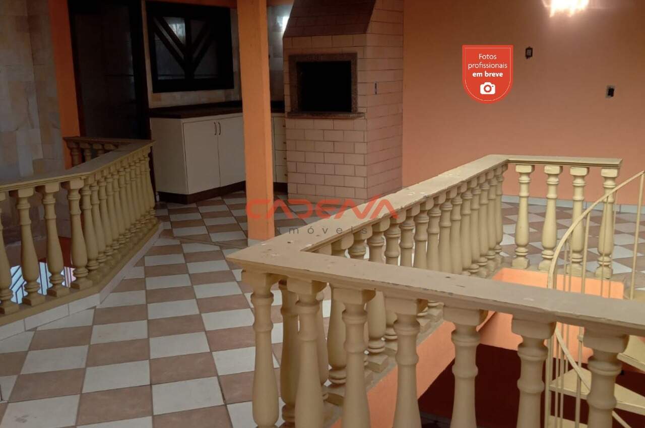 Casa à venda no Capão Raso: 