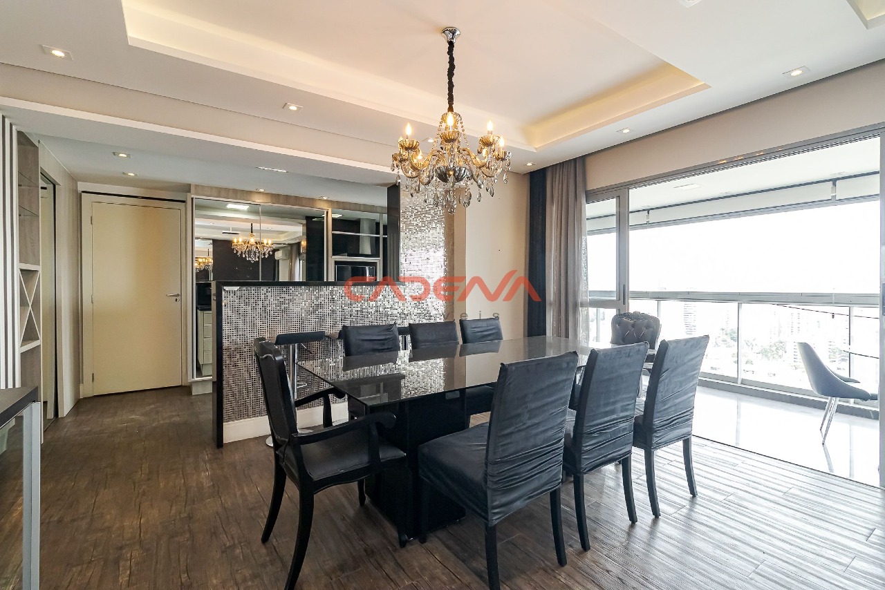 Apartamento para aluguel no Batel: 