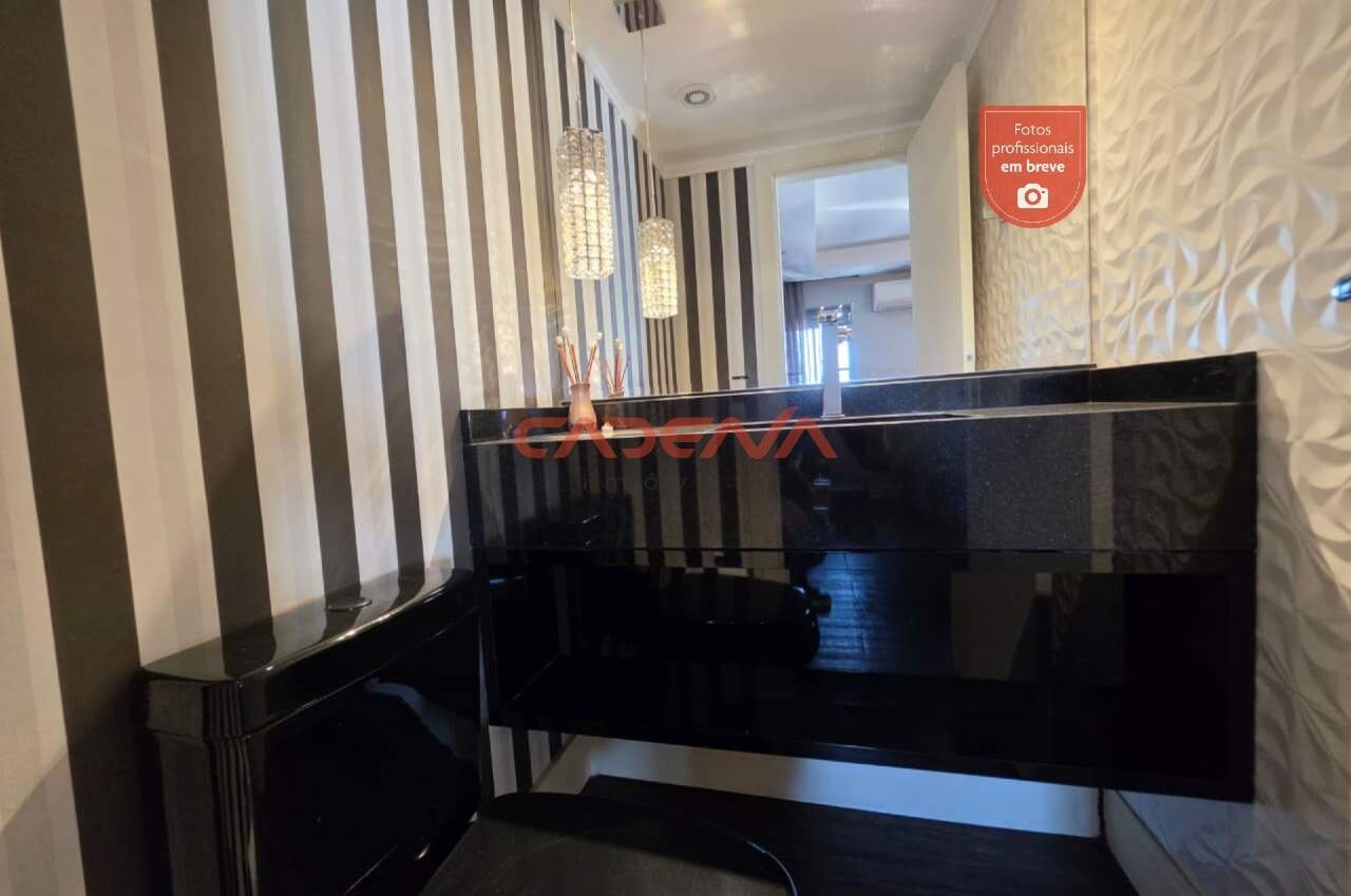 Apartamento para aluguel no Batel: 