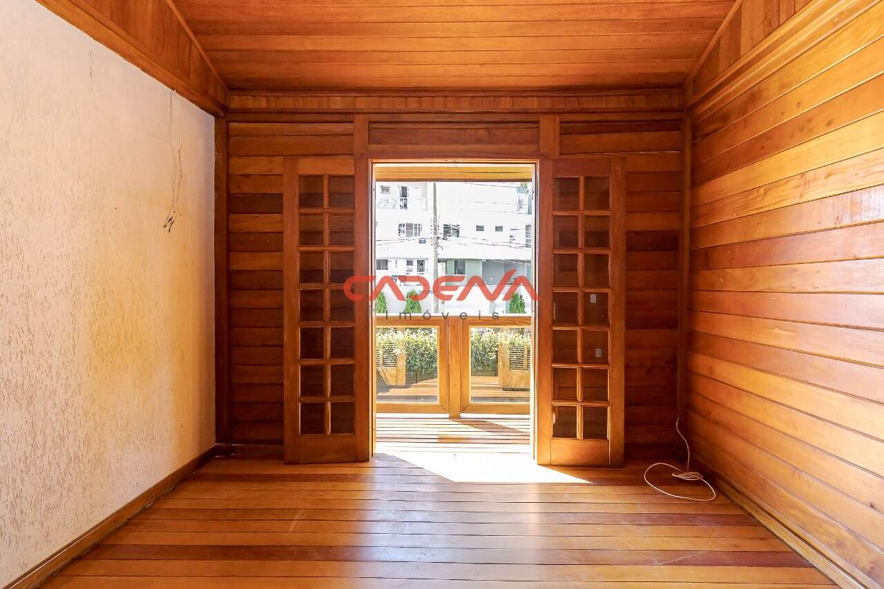 Casa à venda no Campina do Siqueira: 