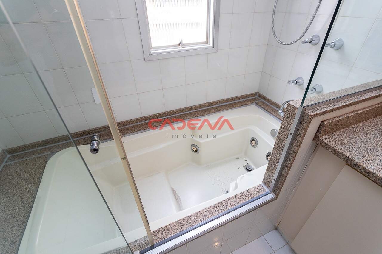 Apartamento à venda no Água Verde: 