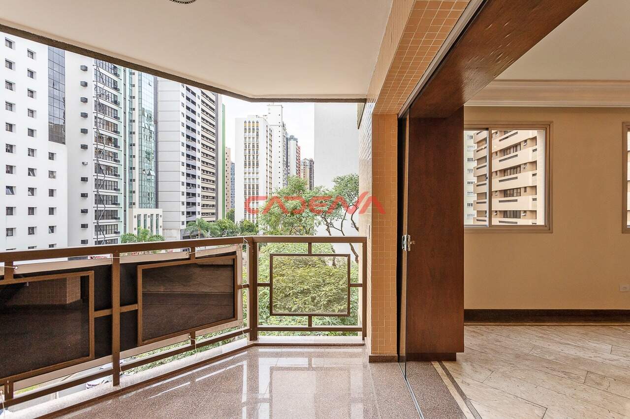 Apartamento à venda no Água Verde: 