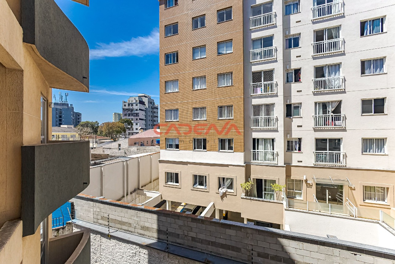 Apartamento à venda no Portão: 