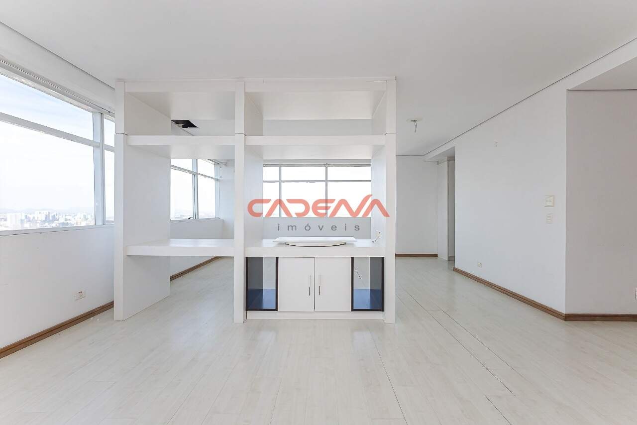 Studio à venda no Centro: 